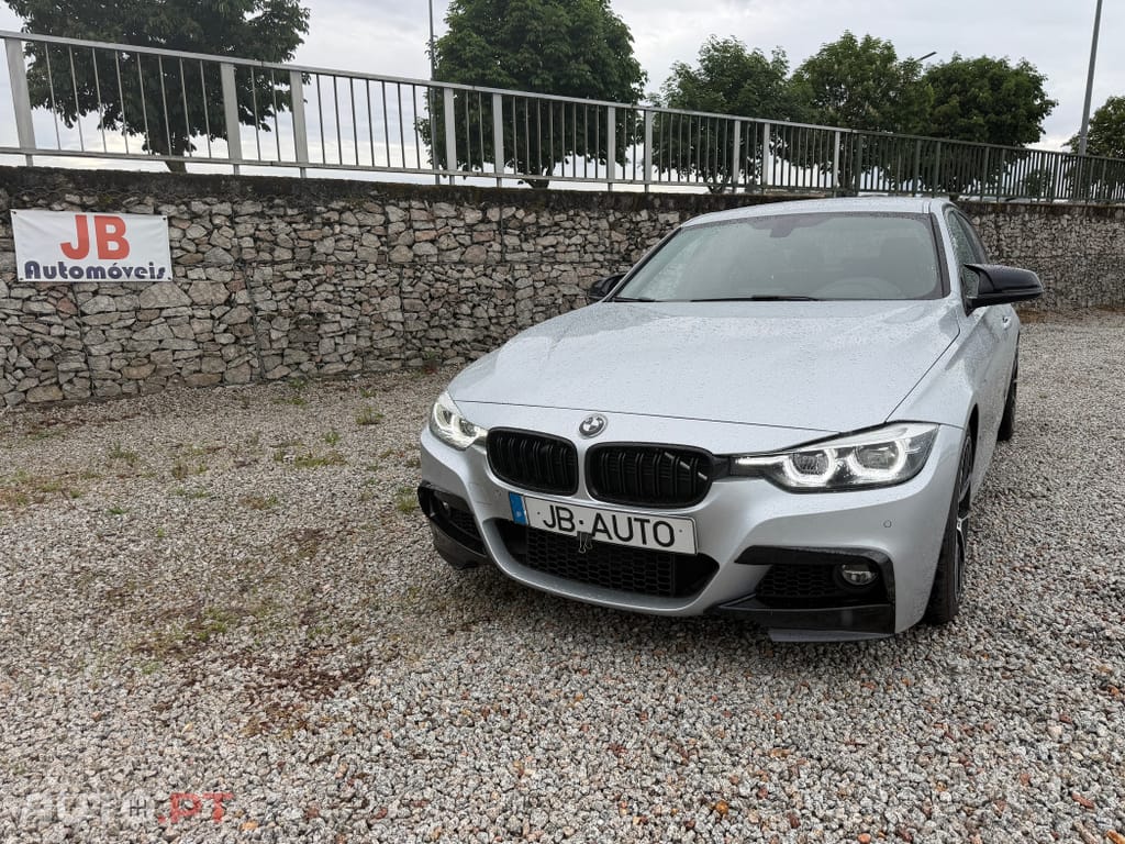 BMW 330 e iPerformance Pack M