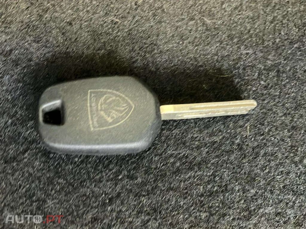 Peugeot 2008 1.2 PureTech Allure