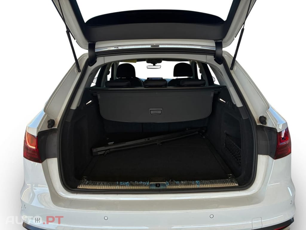 Audi A4 Avant 30 TDI S tronic