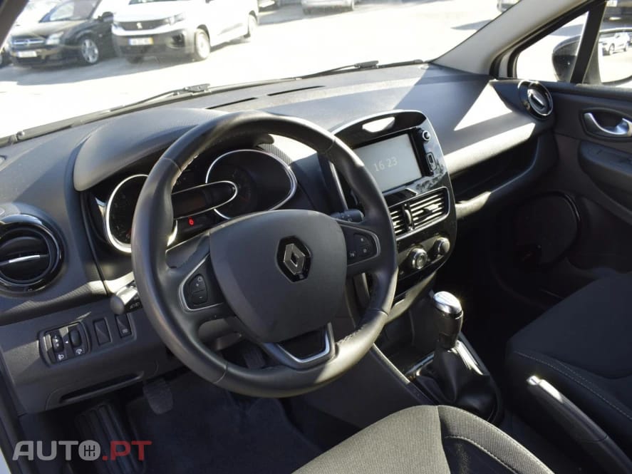 Renault Clio Sport Tourer 1.5 dCi Limited