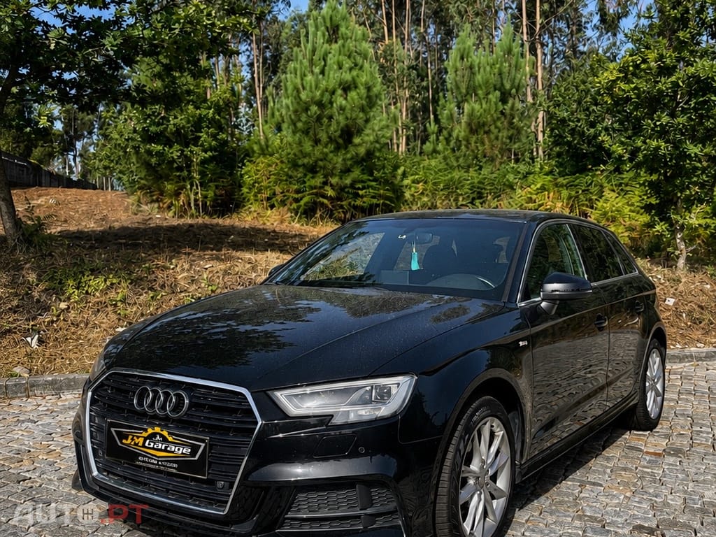 Audi A3 Sportback S-LINE
