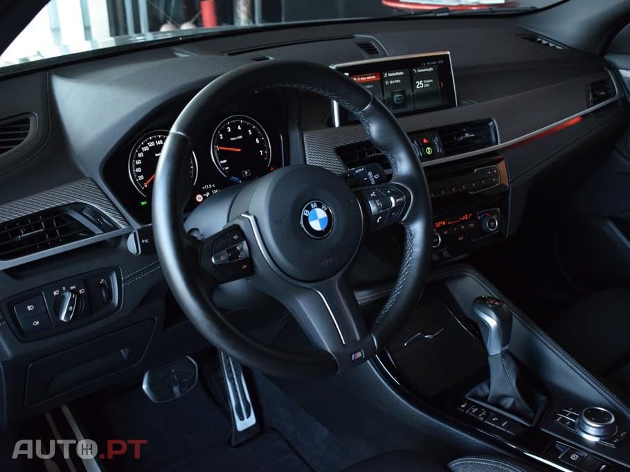 BMW X2 25 e xDrive X Pack M