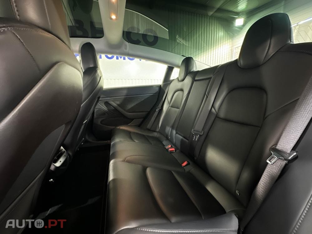 Tesla Model 3 Performance Dual Motor AWD