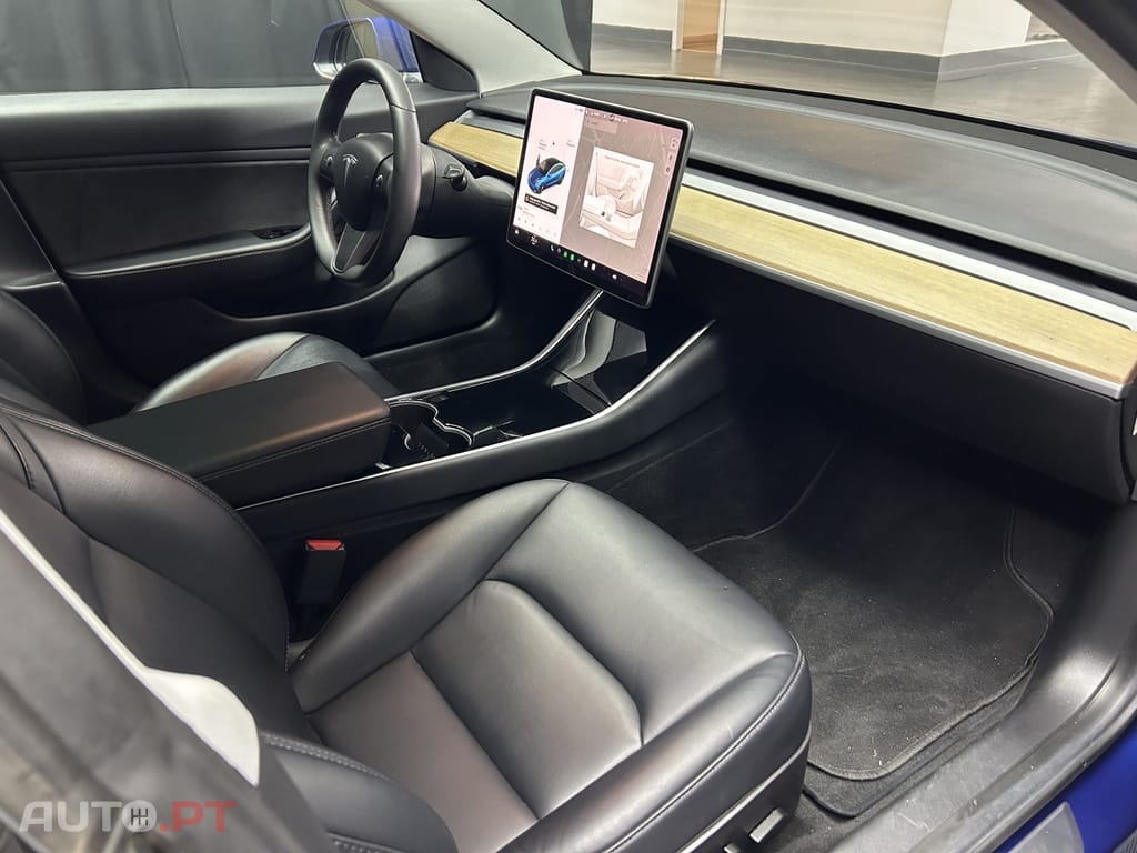 Tesla Model 3 Standard RWD Plus