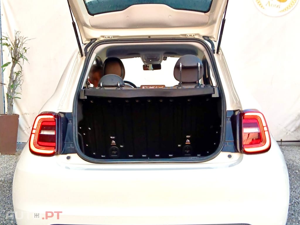 Fiat 500e 500e 42kWh ICON