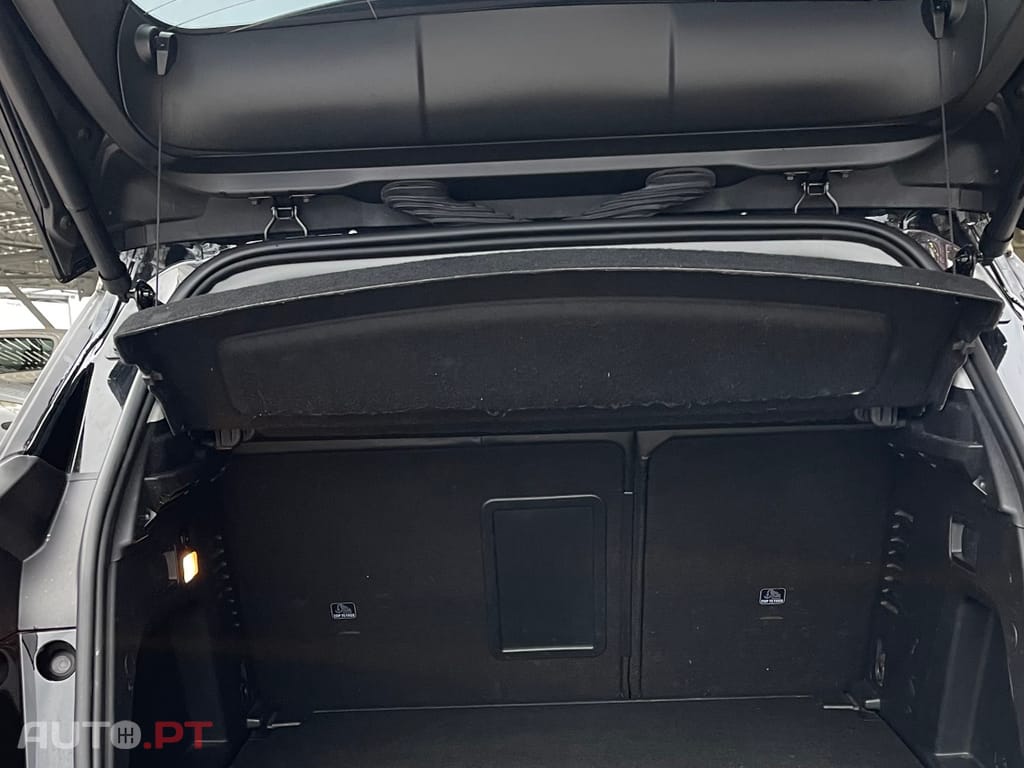 Peugeot 3008 PureTech 130 Stop & Start GPF EAT8 Allure