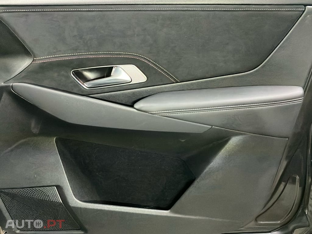 DS DS7 Crossback E-Tense Performance Line+ EAT8