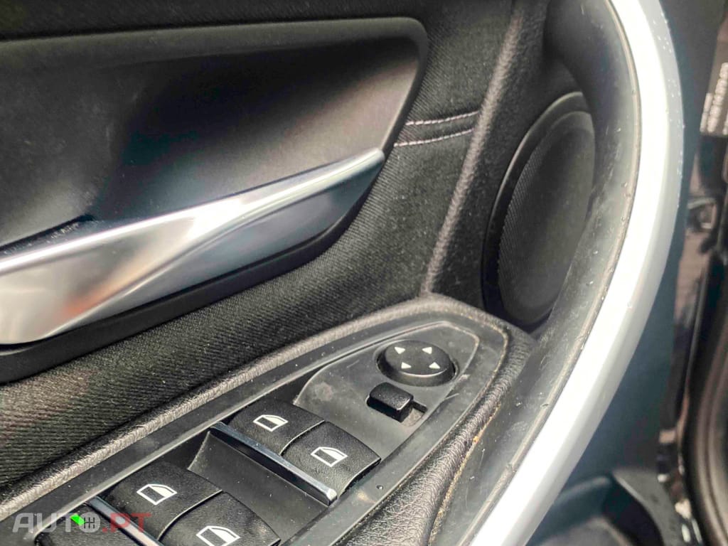 BMW 318 d Touring Line Sport