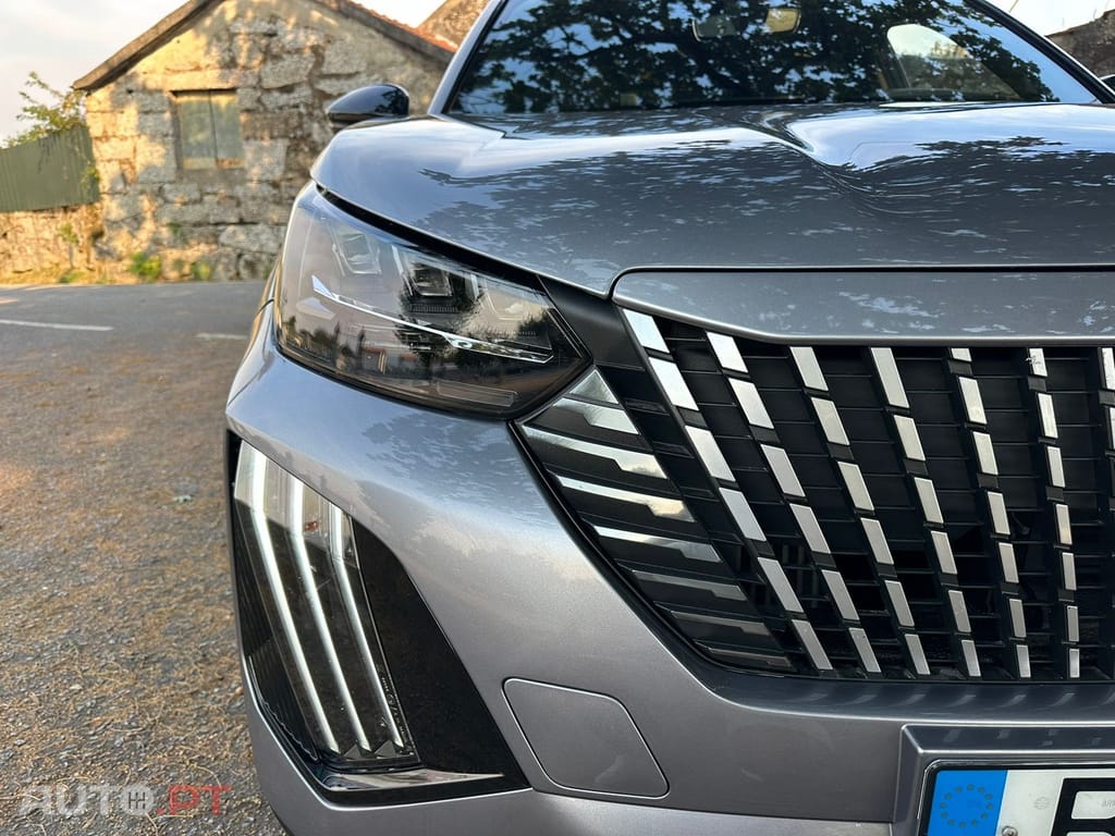 Peugeot 2008 1.2 PureTech GT Pack EAT8
