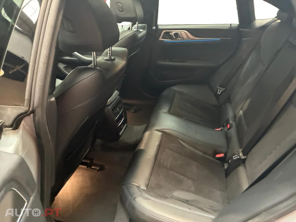 BMW i4 eDrive40 Desportiva M