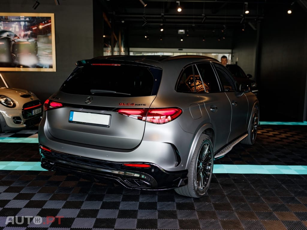 Mercedes-Benz GLC 300 e 4matic