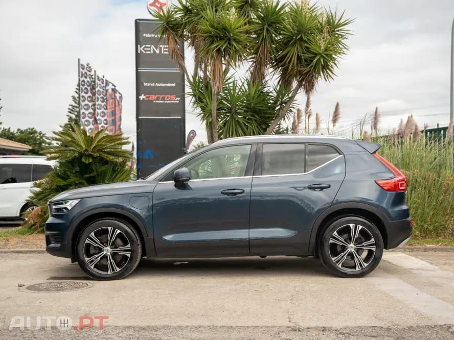Volvo XC 40 T5 Recharge DKG Inscription — fotografia 4