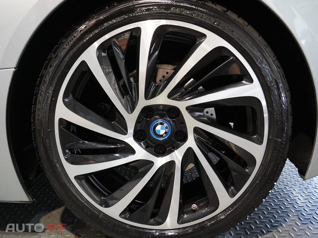 BMW i8 i8 Standard 362cv
