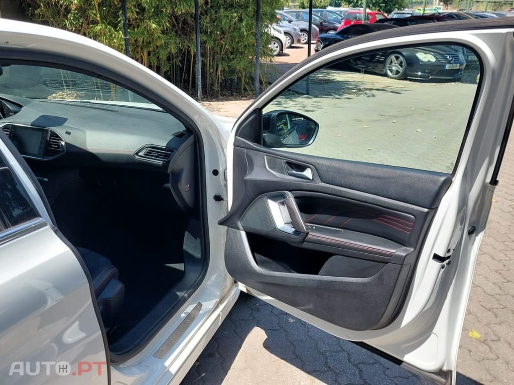 Peugeot 308 1.5 BlueHDi GT Line