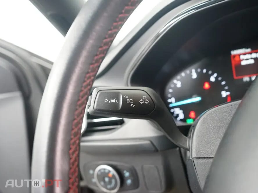 Ford Focus 1.5 TDCi EcoBlue ST-Line