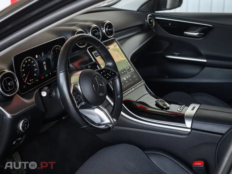 Mercedes-Benz C 300 e AMG Line