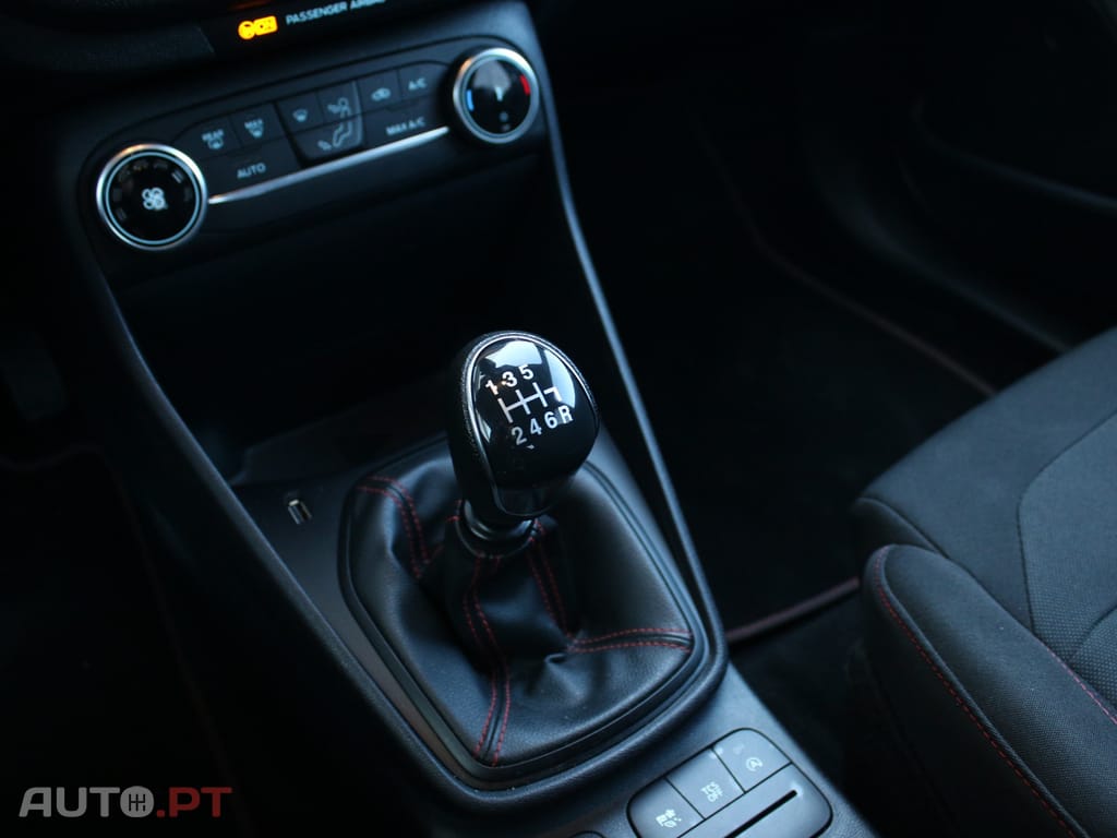 Ford Fiesta 1.0 EcoBoost ST-Line