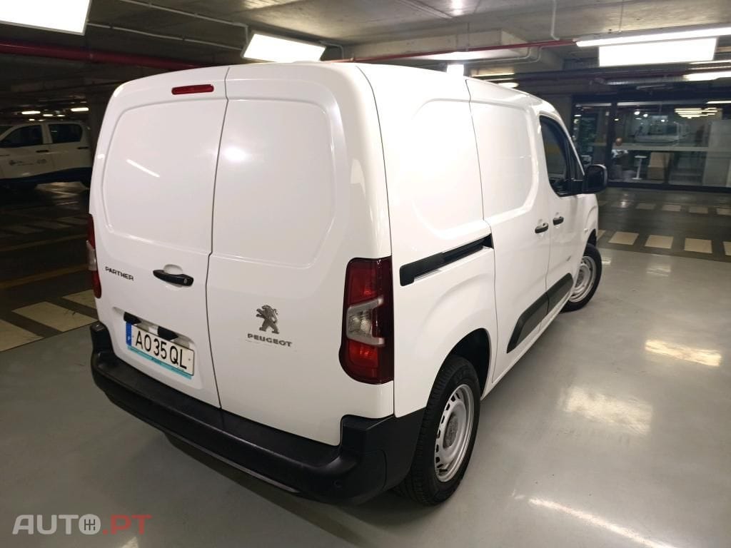 Peugeot Partner PARTNER 1.5 BlueHDi Pro Standard