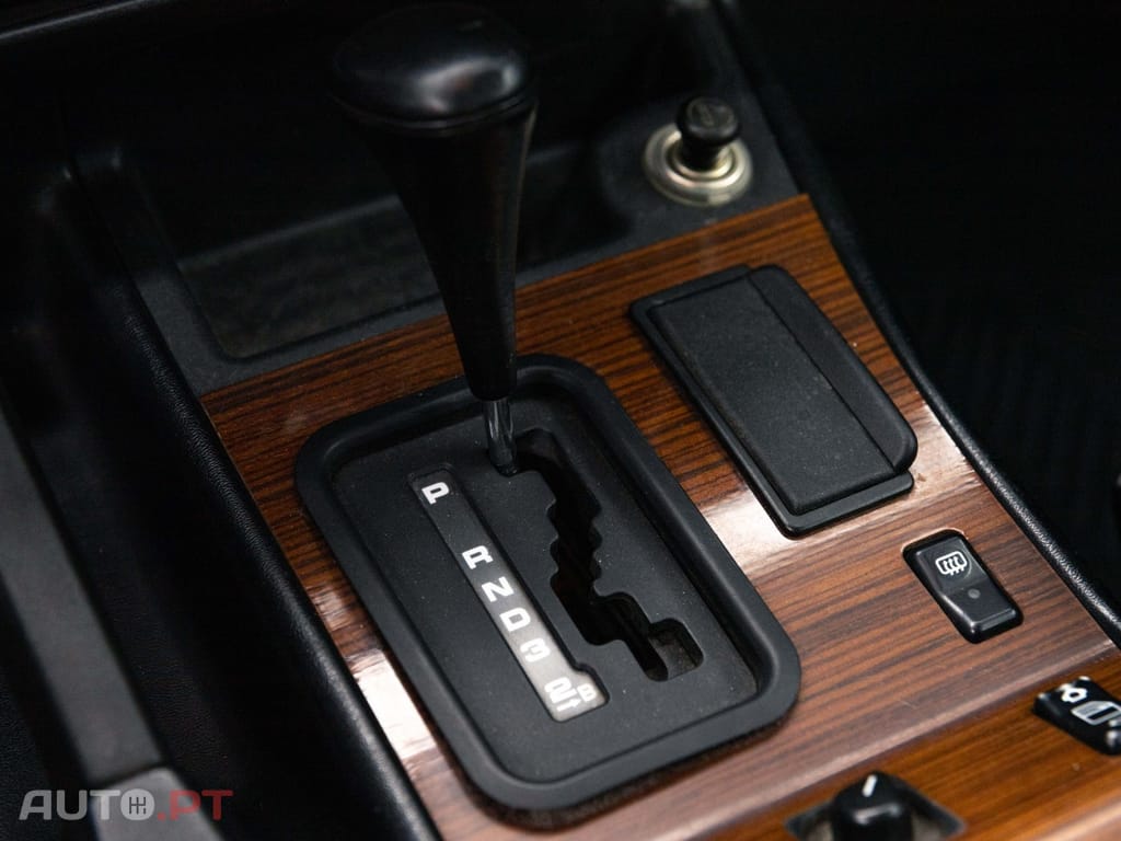 Mercedes-Benz G 320 Auto
