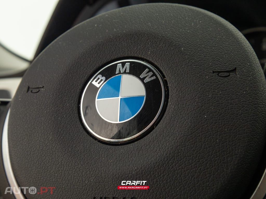 BMW 318 d Touring Auto