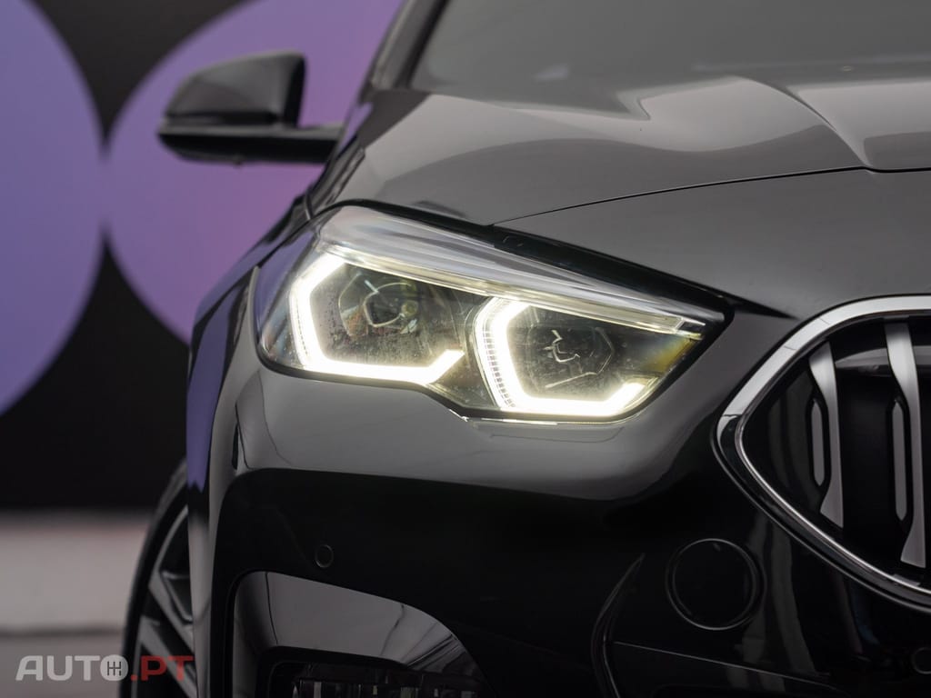 BMW 216 d Pack Desportivo M