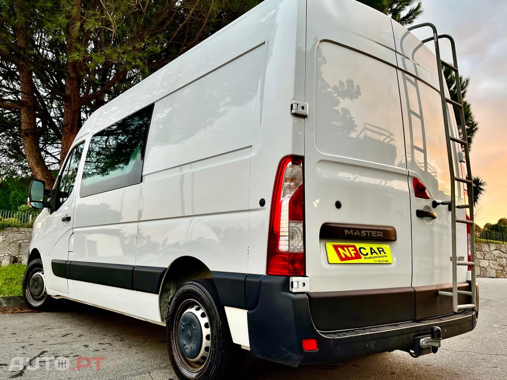Renault Master 7 Lugares