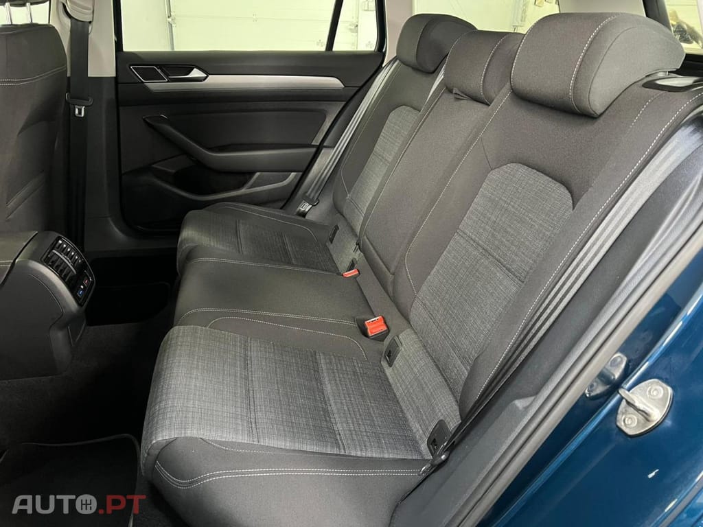 Volkswagen Passat 2.0 TDI 150cv Business DSG Variant