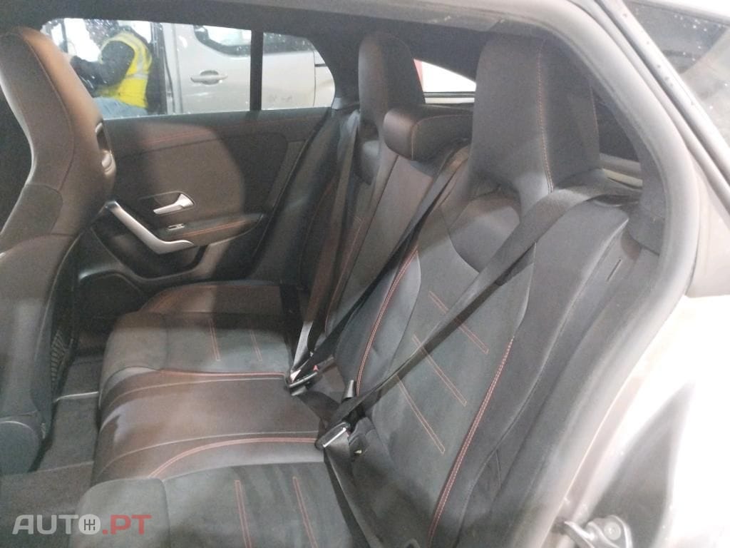 Mercedes-Benz CLA 180 d Shooting Brake AMG Line Aut.