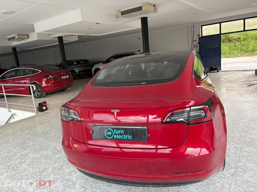 Tesla Model 3 Standard Range Plus RWD