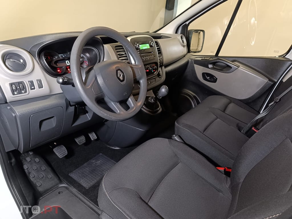 Renault Trafic 1.6 dCi Combi (9 Lug )