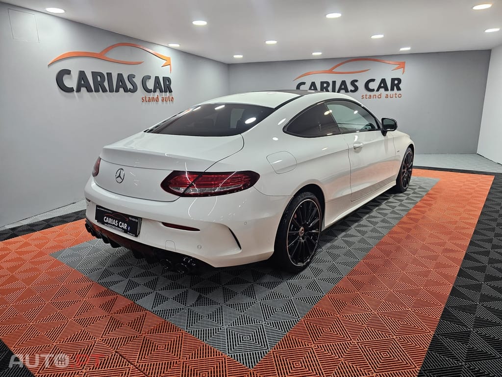 Mercedes-Benz C 250 d AMG Line 4-Matic Aut.