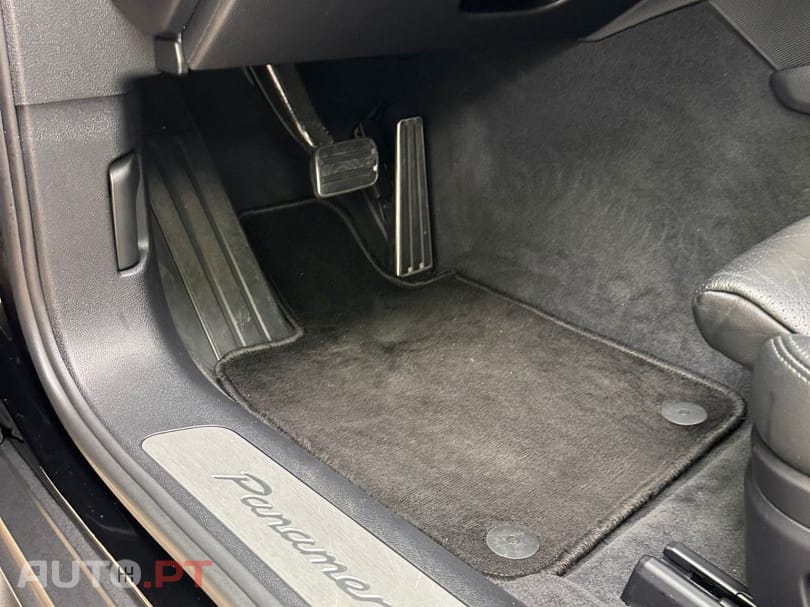 Porsche Panamera 4 S