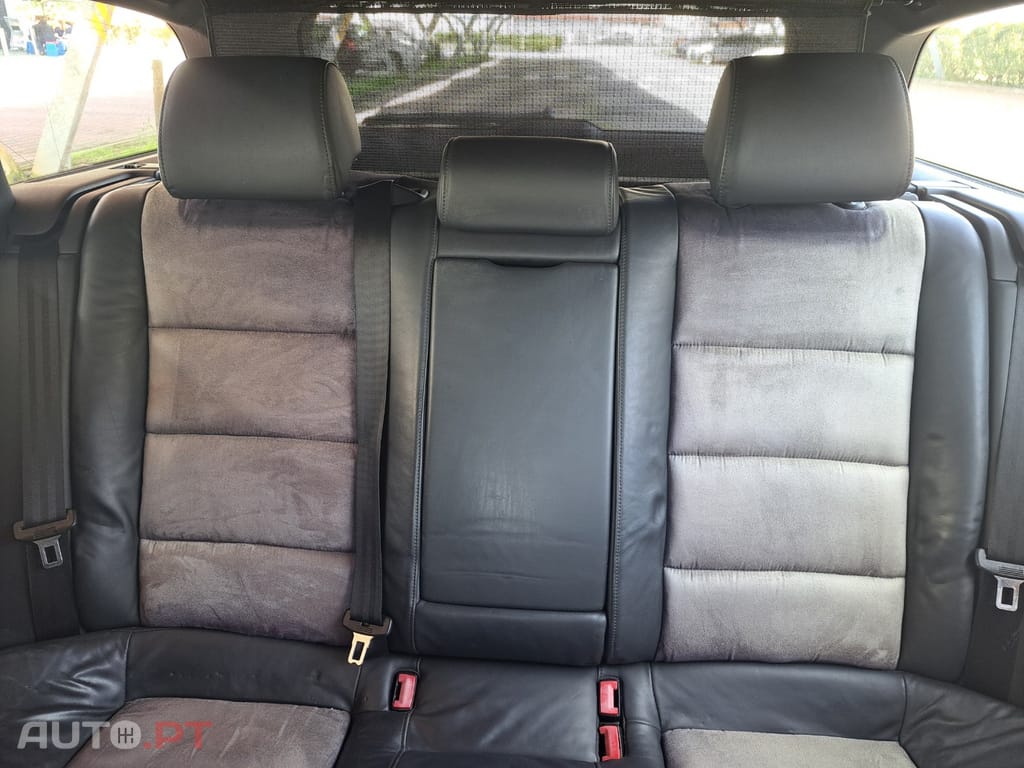 Audi A6 2.0 TDi Multitronic S-line