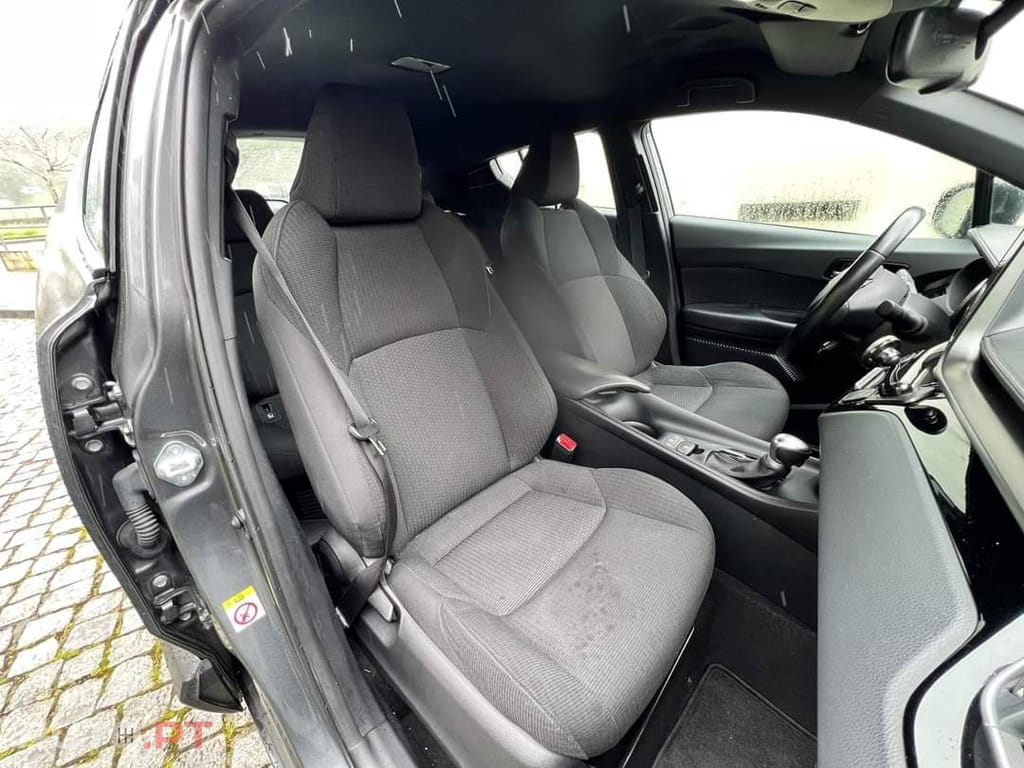 Toyota C-HR 1.8 Hybrid Comfort