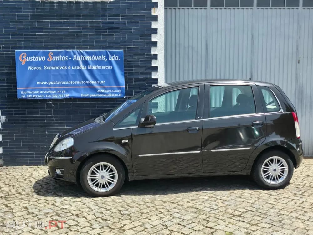 Lancia Musa 1.4 16V Platino