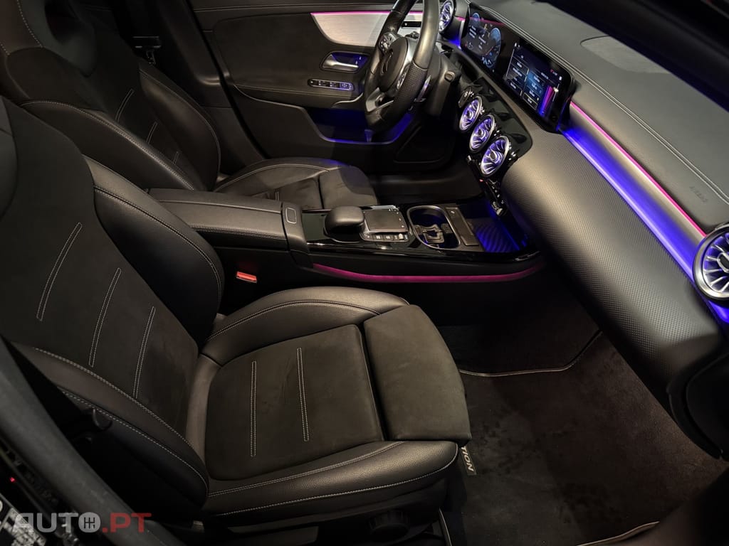 Mercedes-Benz A 250 e AMG Line