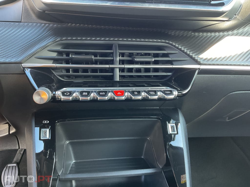 Peugeot 2008 1.2 PureTech Style