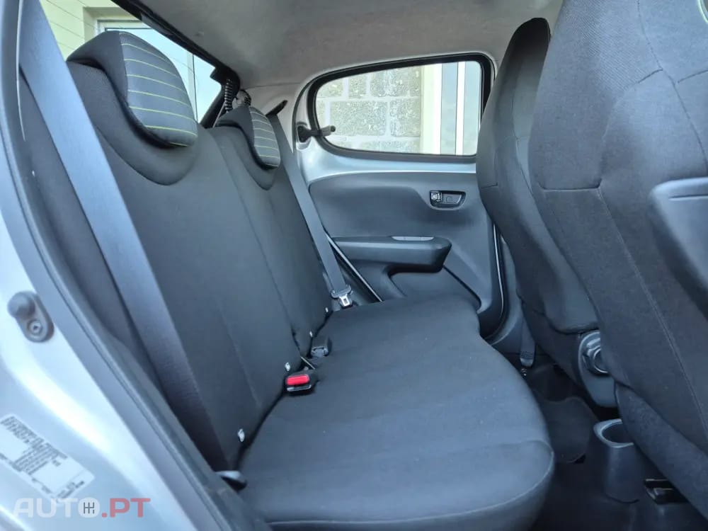 Peugeot 108 1.0 VTi Style