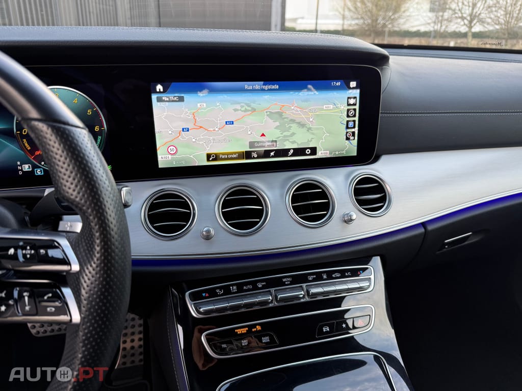 Mercedes-Benz E 300 de 9G-TRONIC AMG Line