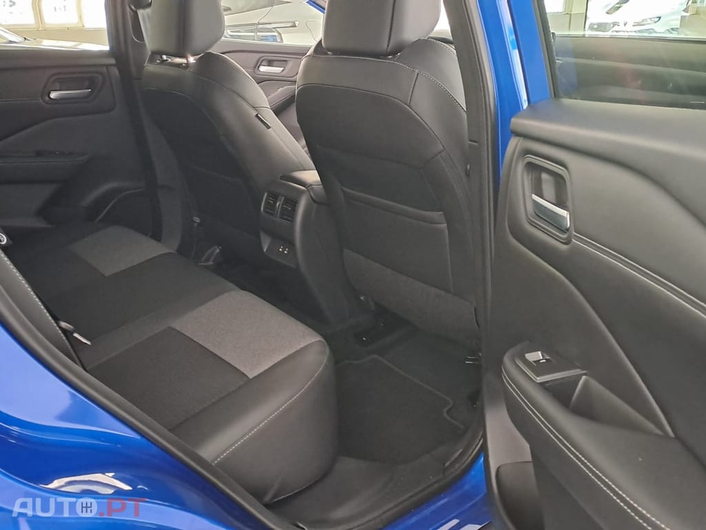 Nissan Qashqai 1.3 DIG-T N-Connecta LED
