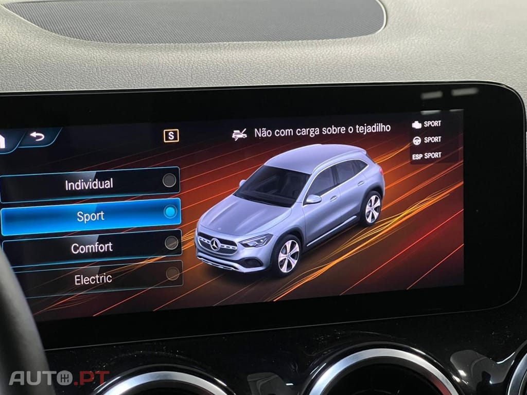 Mercedes-Benz GLA 250 e AMG Line