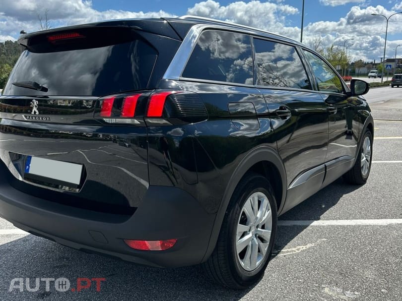 Peugeot 5008 1.5 BlueHDi Active