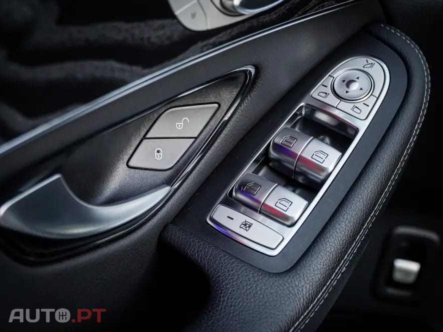 Mercedes-Benz GLC 300 de Coupe 4Matic 9G-TRONIC AMG Line