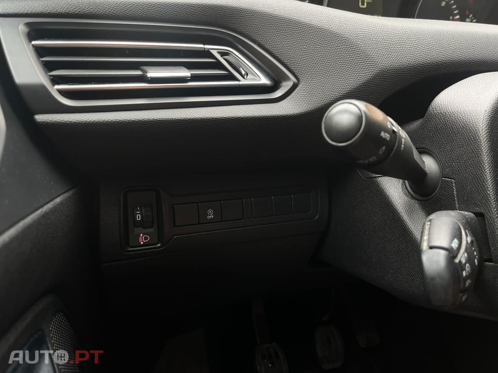 Peugeot 308 SW 1.5 HDI STYLE EAT8