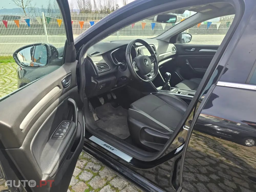 Renault Mégane 1.5 Blue dCi Bose Edition