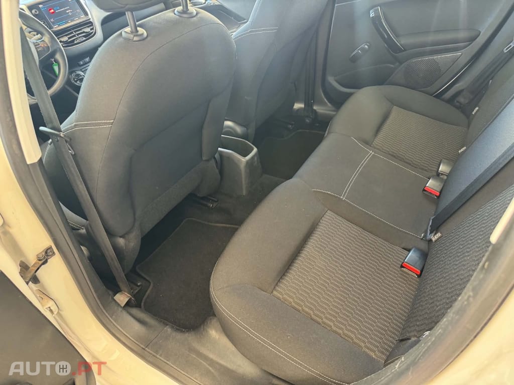 Peugeot 208 PureTech 82 Start & Stop Style