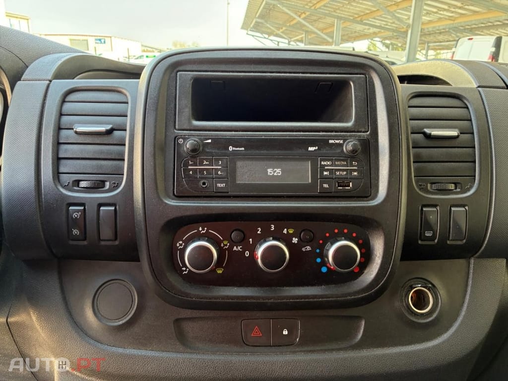 Renault Trafic 2.0 dCi L1H1 1.0T