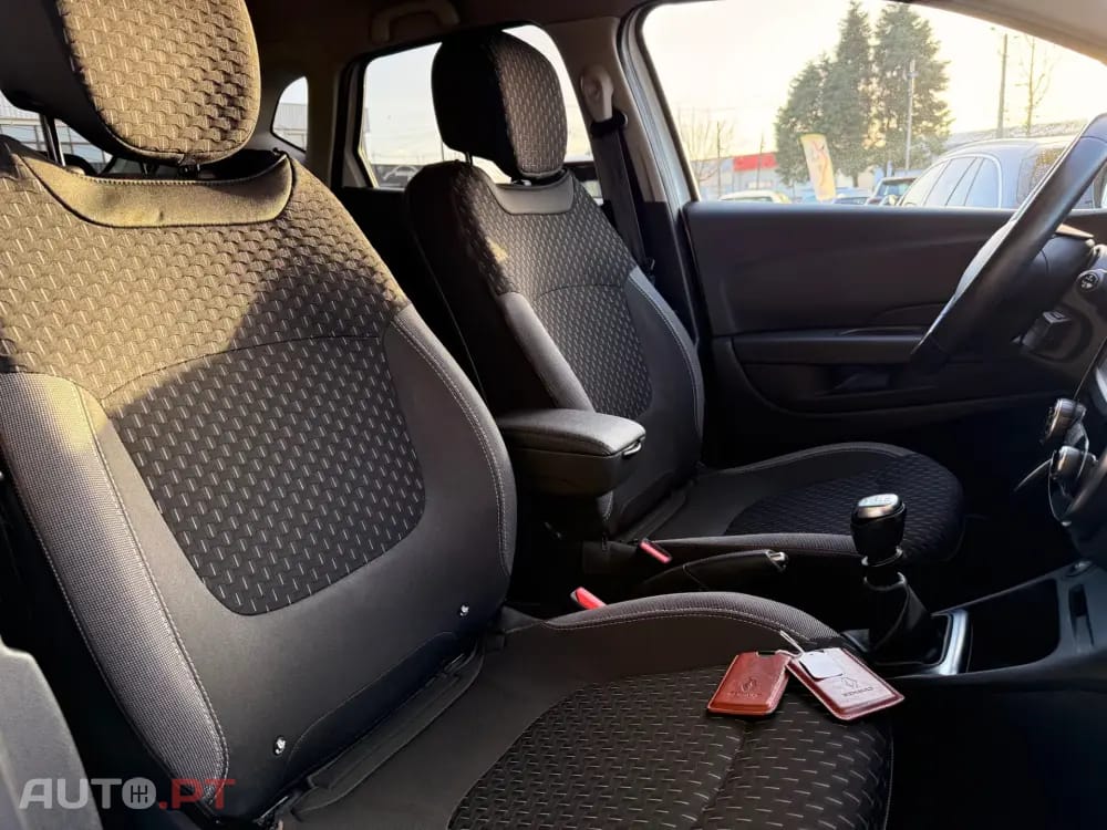 Renault Captur 1.5 dci ELYSEÉ