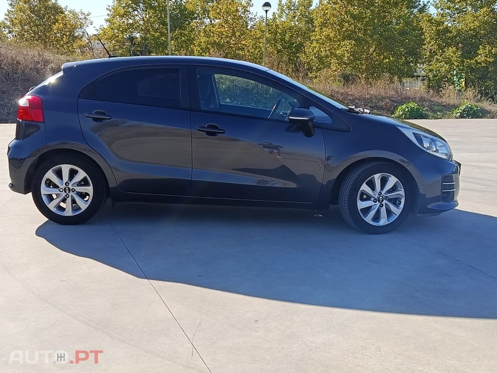 Kia Rio 1.1 CRDi TX ISG