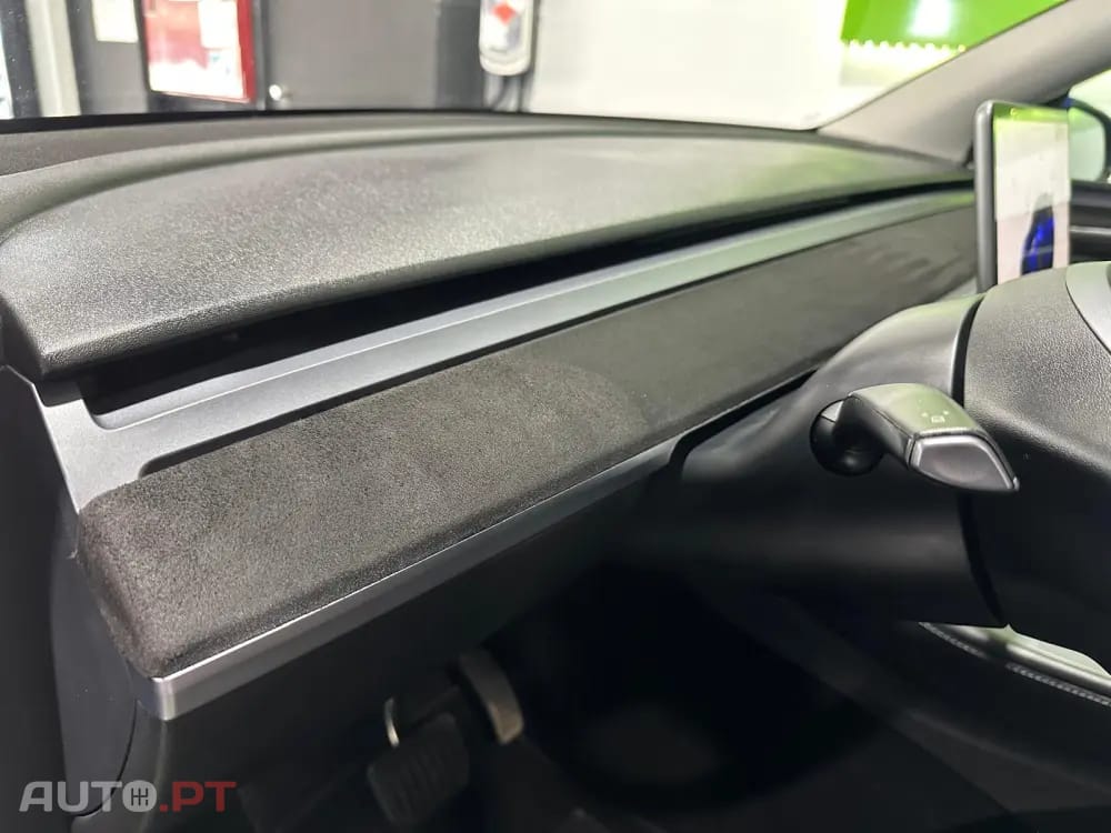Tesla Model Y Long Range Dual Motor AWD